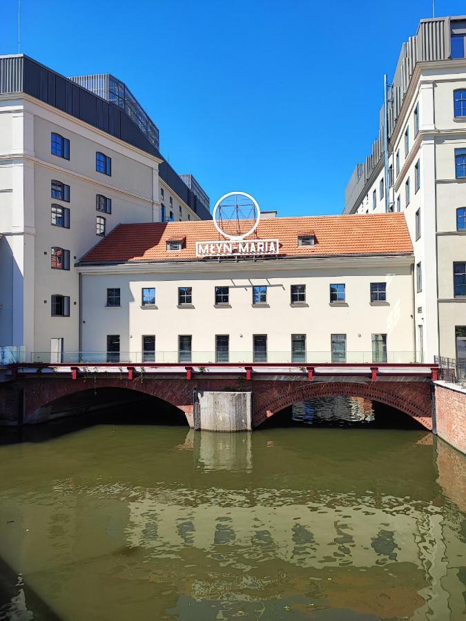 Mlyn Maria - W Sercu Wroclawia Apartamenty Exteriör bild