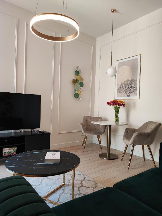 Mlyn Maria - W Sercu Wroclawia Apartamenty Exteriör bild